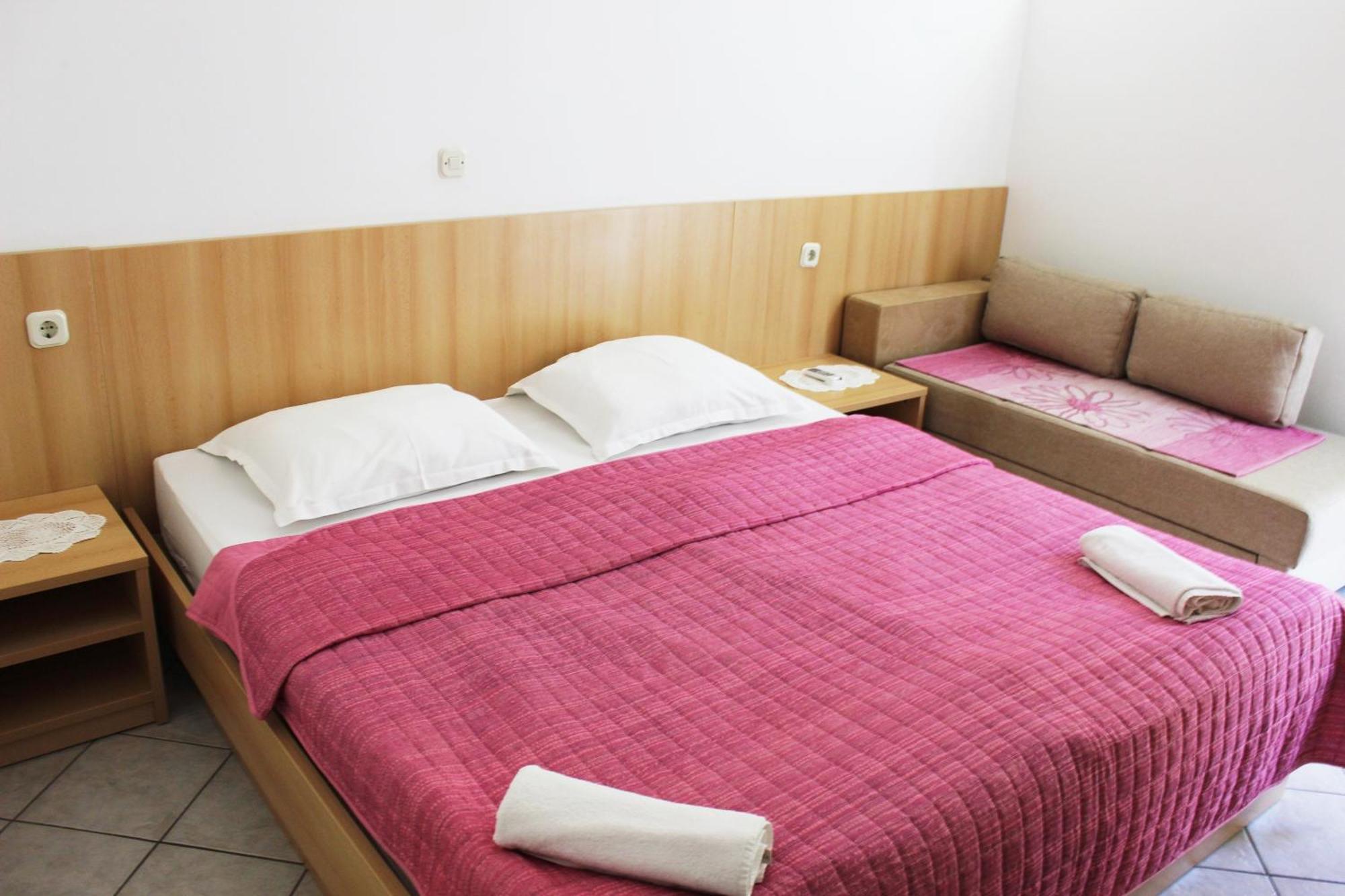 Apartments Pansion Franka بريست المظهر الخارجي الصورة