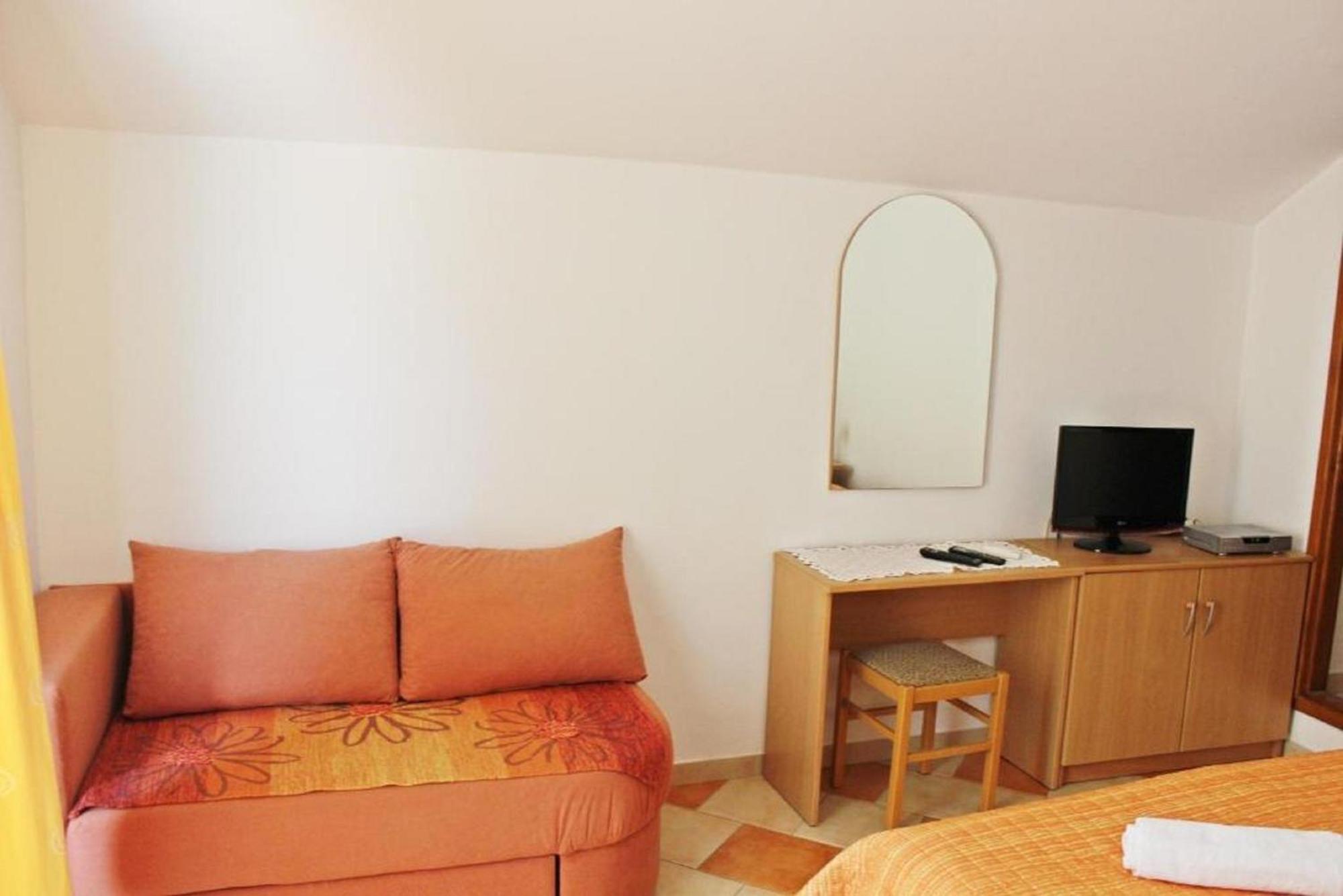 Apartments Pansion Franka بريست المظهر الخارجي الصورة