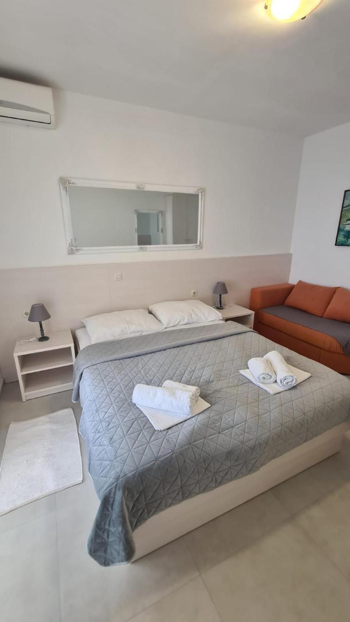 Apartments Pansion Franka بريست المظهر الخارجي الصورة