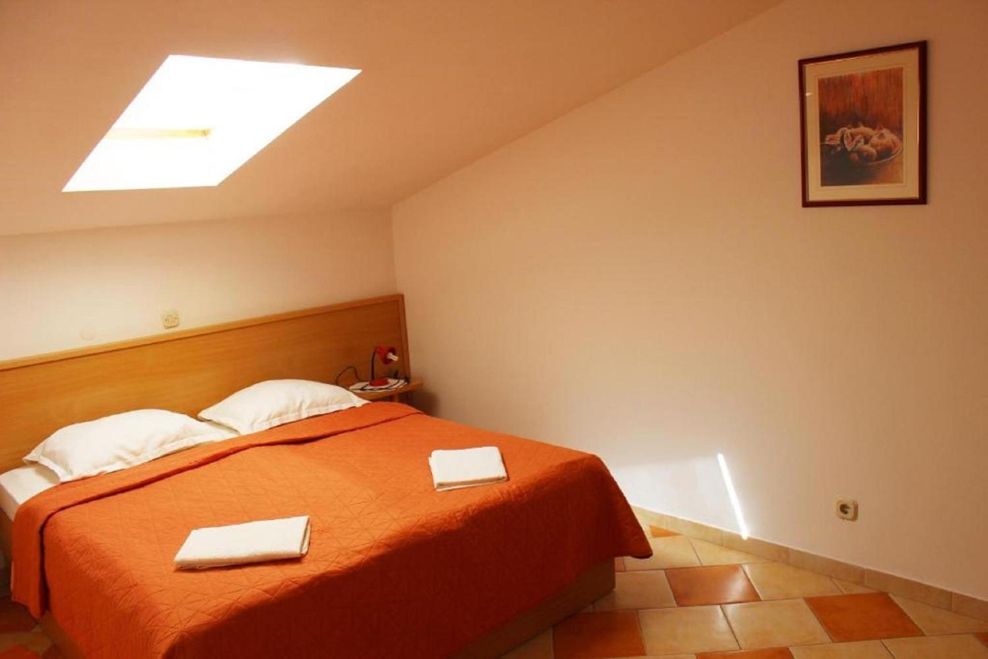Apartments Pansion Franka بريست المظهر الخارجي الصورة